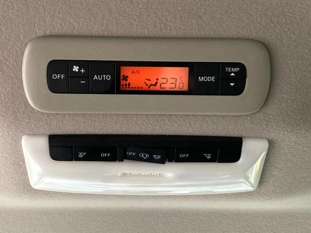 X 4WD 夏冬タイヤ 禁煙車 純正メモリナビ Bluetooth バックカメラ ドラレコ 15インチAW 両側電動スライドドア ETC プッシュスタートクルコン エコモード 8人乗り(41枚目)