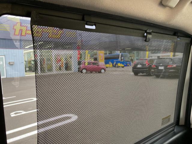 X 4WD 夏冬タイヤ 禁煙車 純正メモリナビ Bluetooth バックカメラ ドラレコ 15インチAW 両側電動スライドドア ETC プッシュスタートクルコン エコモード 8人乗り(43枚目)