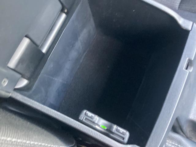 ハイラックス Ｚ　４ＷＤ　ワンオーナー　純正ＳＤナビ　バックカメラ　クルーズコントロール　ＬＥＤヘッドライト　ＥＴＣ　ドライブレコーダー　プッシュスタート（25枚目）