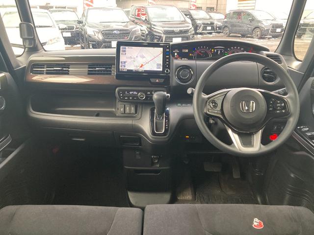 Ｎ－ＢＯＸカスタム Ｇ・Ｌホンダセンシング　４ＷＤ　夏冬タイヤ　純正ＳＤナビ　フルセグ　Ｂｌｕｅｔｏｏｔｈ　クルーズコントロール　バックカメラ　両側パワースライドドア　ＬＥＤヘッドライト　フォグランプ　電動格納ミラー　プッシュスタート　純正ＡＷ（14枚目）