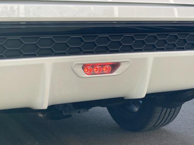 ハリアー エレガンス　ＧＲスポーツ　４ＷＤ☆寒冷地仕様☆サンルーフ☆純正ナビ☆バックカメラ☆禁煙車☆トヨタセーフティセンス☆フルセグ☆クルーズコントロール☆ＥＴＣ☆本州仕入☆ＬＥＤヘッドライト＆フォグランプ☆シーケンシャルターンランプ☆（13枚目）