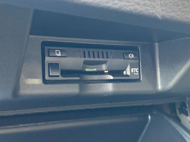 ハリアー エレガンス　ＧＲスポーツ　４ＷＤ☆寒冷地仕様☆サンルーフ☆純正ナビ☆バックカメラ☆禁煙車☆トヨタセーフティセンス☆フルセグ☆クルーズコントロール☆ＥＴＣ☆本州仕入☆ＬＥＤヘッドライト＆フォグランプ☆シーケンシャルターンランプ☆（39枚目）