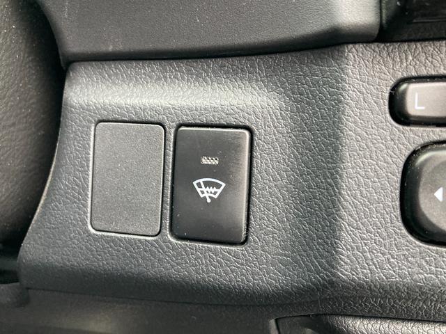 マークＸ ２５０Ｓ　Ｆｏｕｒ　寒冷地仕様　純正ＳＤナビ　シートヒーター　ＥＴＣ　クルーズコントロール　フォグランプ　ＬＥＤヘッドライト　バックカメラ　純正１６インチＡＷ　ドラレコ　パワーシート　Ｂｌｕｅｔｏｏｔｈ　横滑り防止機能（24枚目）