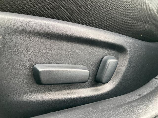 マークＸ ２５０Ｓ　Ｆｏｕｒ　寒冷地仕様　純正ＳＤナビ　シートヒーター　ＥＴＣ　クルーズコントロール　フォグランプ　ＬＥＤヘッドライト　バックカメラ　純正１６インチＡＷ　ドラレコ　パワーシート　Ｂｌｕｅｔｏｏｔｈ　横滑り防止機能（36枚目）