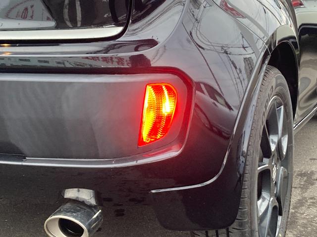 イグニス ハイブリッドＭＺ　全方位モニター　純正ＳＤナビ　フルセグ　クルーズコントロール　シートヒーター　エンスタ　ＬＥＤヘッドライト　フォグランプ　ＥＴＣ　ドラレコ　純正ＡＷ　横滑り防止機能　スマートキー　キーレス（12枚目）