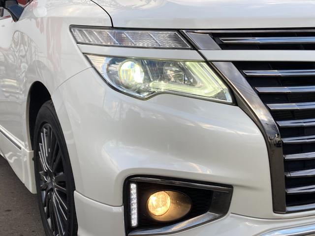 エルグランド ２５０ハイウェイスターＳホワイトレザーアーバンクロム　寒冷地仕様　純正９型ナビ　夏冬タイヤ　ドラレコ　純正エンスタ　ＥＴＣ　シートヒーター　オットマンシート　パワーシート　電動リアゲート　両側パワスラ　クルコン　バックカメラ　スマートキー　フォグランプ（3枚目）