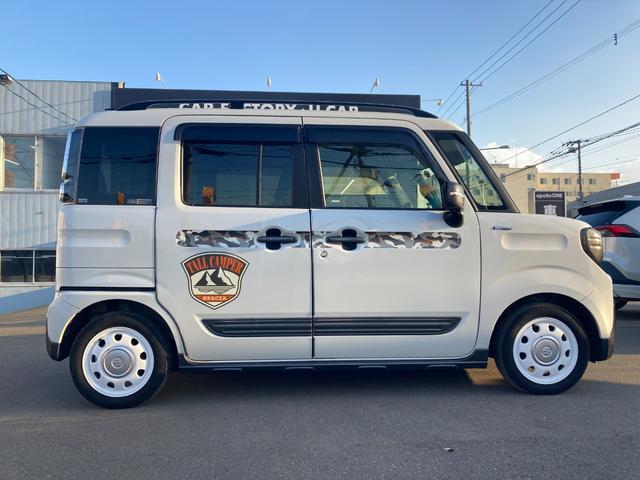 スペーシアギア ハイブリッドＸＺ　ターボ　４ＷＤ　全方位モニターナビ・禁煙車・ＥＴＣ・ワンオーナー・両側パワースライドドア・Ｆシートヒーター・ヘッドアップディスプレイ・サンシェード・パドルシフト・ＬＥＤヘッドライト・スマートキー（5枚目）