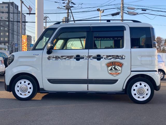 スペーシアギア ハイブリッドＸＺ　ターボ　４ＷＤ　全方位モニターナビ・禁煙車・ＥＴＣ・ワンオーナー・両側パワースライドドア・Ｆシートヒーター・ヘッドアップディスプレイ・サンシェード・パドルシフト・ＬＥＤヘッドライト・スマートキー（9枚目）
