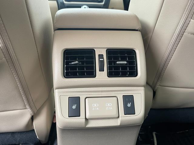 レガシィＢ４ リミテッド（30枚目）