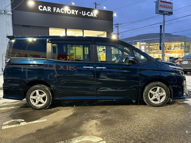 ヴォクシー ＺＳ　煌ＩＩ　後期モデル・純正ナビ・フルセグ・バックカメラ・Ｂｌｕｅｔｏｏｔｈ・ＥＴＣ・前後ドライブレコーダー・クルコン・両側パワースライドドア・社外エンジンスターター・Ｗエアコン（4枚目）
