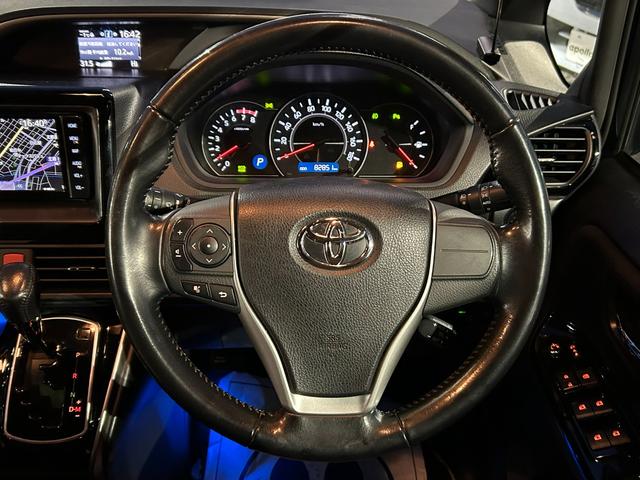 ヴォクシー ＺＳ　煌ＩＩ　後期モデル・純正ナビ・フルセグ・バックカメラ・Ｂｌｕｅｔｏｏｔｈ・ＥＴＣ・前後ドライブレコーダー・クルコン・両側パワースライドドア・社外エンジンスターター・Ｗエアコン（15枚目）