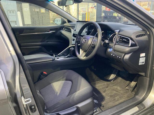 カムリ Ｘ　純正ディスプレイオーディオ・クルーズコントロール・トヨタセーフティセンス・左右独立温度コントロール・フルオートエアコン・プッシュスタート・スマートキー・バックカメラＢｌｕｅｔｏｏｔｈ・ＥＴＣ（36枚目）