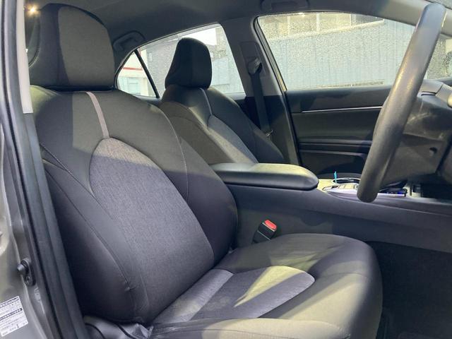 カムリ Ｘ　純正ディスプレイオーディオ・クルーズコントロール・トヨタセーフティセンス・左右独立温度コントロール・フルオートエアコン・プッシュスタート・スマートキー・バックカメラＢｌｕｅｔｏｏｔｈ・ＥＴＣ（37枚目）