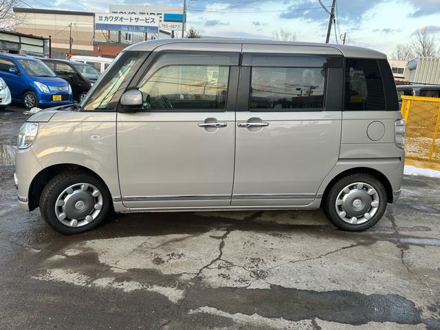 ムーヴキャンバス Xブラックインテリアリミテッド SAIII 4WD アイドリングストップ オートマチックハイビーム 両側パワースライドドア ナビTV バックカメラ ステアリングスイッチ ドラレコ ETC(5枚目)