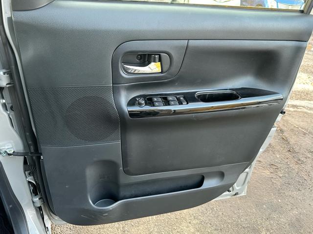 ムーヴキャンバス Xブラックインテリアリミテッド SAIII 4WD アイドリングストップ オートマチックハイビーム 両側パワースライドドア ナビTV バックカメラ ステアリングスイッチ ドラレコ ETC(51枚目)