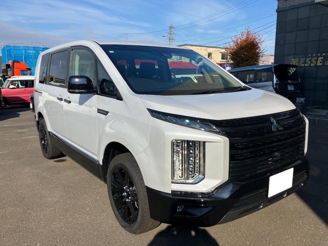 デリカD:5 シャモニー 4WD 全周囲カメラ バックカメラ シートヒーター スマートキー フルフラット クルーズコントロール 純正ナビ TV ダブルエアコン 100V電源(3枚目)