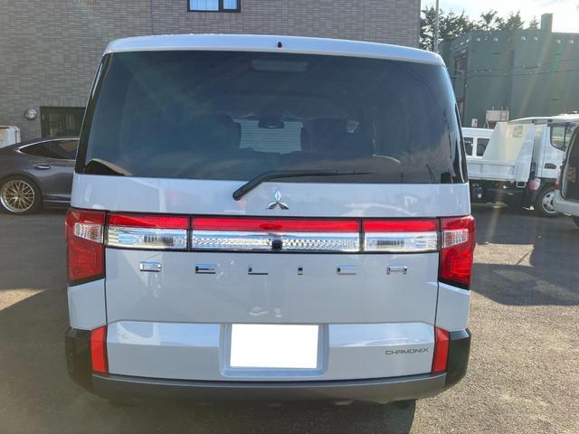 デリカD:5 シャモニー 4WD 全周囲カメラ バックカメラ シートヒーター スマートキー フルフラット クルーズコントロール 純正ナビ TV ダブルエアコン 100V電源(6枚目)