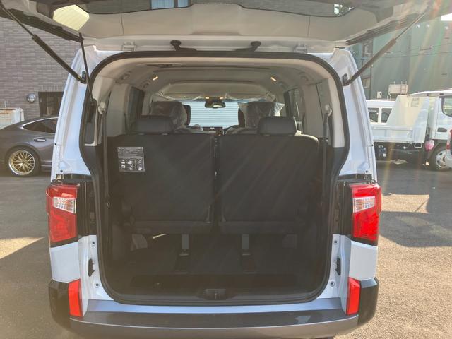 デリカD:5 シャモニー 4WD 全周囲カメラ バックカメラ シートヒーター スマートキー フルフラット クルーズコントロール 純正ナビ TV ダブルエアコン 100V電源(9枚目)