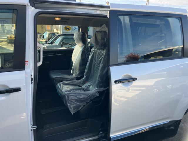 デリカD:5 シャモニー 4WD 全周囲カメラ バックカメラ シートヒーター スマートキー フルフラット クルーズコントロール 純正ナビ TV ダブルエアコン 100V電源(25枚目)