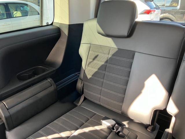 デリカD:5 シャモニー 4WD 全周囲カメラ バックカメラ シートヒーター スマートキー フルフラット クルーズコントロール 純正ナビ TV ダブルエアコン 100V電源(37枚目)