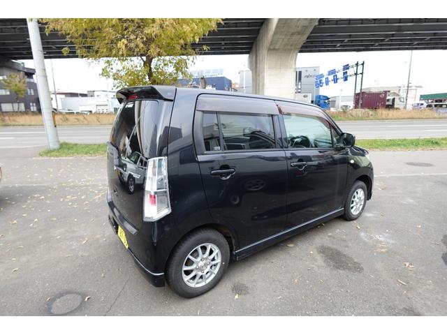 ワゴンＲスティングレー Ｘ（3枚目）