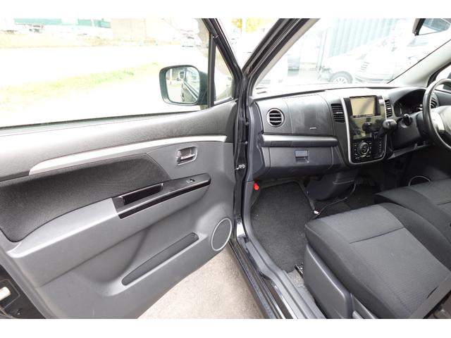 ワゴンＲスティングレー Ｘ（8枚目）