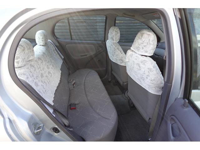 プラッツ １．３Ｆ　４ＷＤ（5枚目）