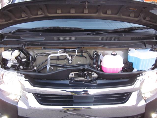 ハイエースワゴン ＧＬ　４ＷＤ　全周囲カメラ　ナビＴＶ　レーンアシスト　衝突被害軽減システム　両側電動スライドドア　オートマチックハイビーム　オートライト　スマートキー　電動格納ミラー　オットマン　ＡＴ　アルミホイール　ＣＤ（23枚目）