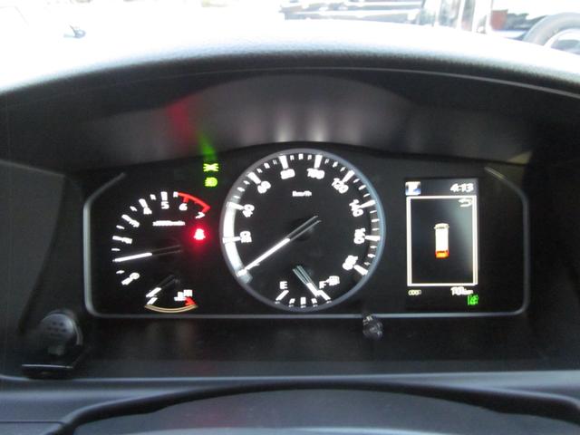 ハイエースワゴン ＧＬ　４ＷＤ　全周囲カメラ　ナビＴＶ　レーンアシスト　衝突被害軽減システム　両側電動スライドドア　オートマチックハイビーム　オートライト　スマートキー　電動格納ミラー　オットマン　ＡＴ　アルミホイール　ＣＤ（38枚目）