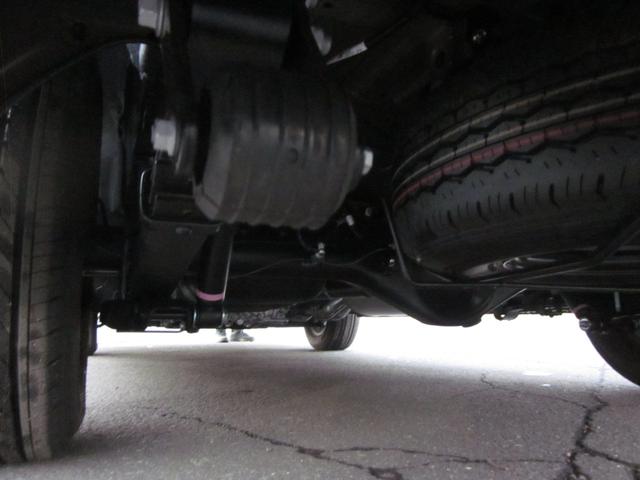 ハイエースワゴン ＧＬ　４ＷＤ　全周囲カメラ　ナビＴＶ　レーンアシスト　衝突被害軽減システム　両側電動スライドドア　オートマチックハイビーム　オートライト　スマートキー　電動格納ミラー　オットマン　ＡＴ　アルミホイール　ＣＤ（41枚目）