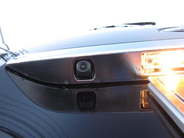 ハイエースワゴン ＧＬ　４ＷＤ　全周囲カメラ　ナビＴＶ　レーンアシスト　衝突被害軽減システム　両側電動スライドドア　オートマチックハイビーム　オートライト　スマートキー　電動格納ミラー　オットマン　ＡＴ　アルミホイール　ＣＤ（49枚目）