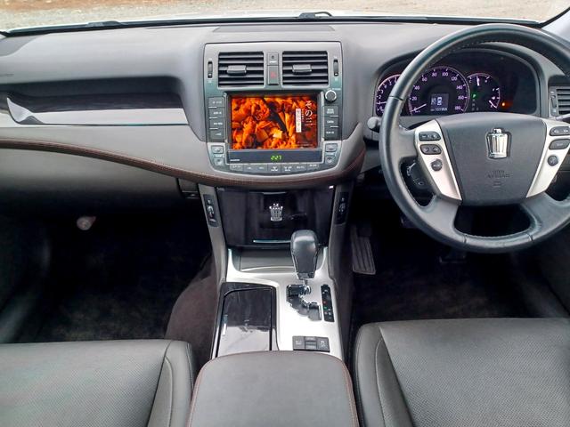 クラウン アスリートi-Four 後期モデル/4WD/HIDヘッド&フォグ/純正ナビ/TV/Bluetooth/バックカメラ/ローダウン/19インチAW/クリアランスソナー/シートヒーターベンチレーション/リアスモーク/シートメモリー(27枚目)