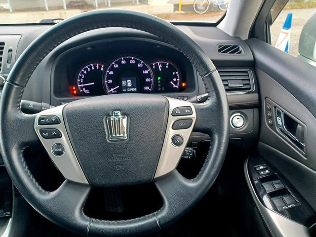 クラウン アスリートi-Four 後期モデル/4WD/HIDヘッド&フォグ/純正ナビ/TV/Bluetooth/バックカメラ/ローダウン/19インチAW/クリアランスソナー/シートヒーターベンチレーション/リアスモーク/シートメモリー(28枚目)