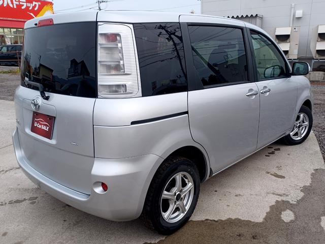 シエンタ ＤＩＣＥ－Ｇ　４ＷＤ／７人乗り３列シート／ナビ／ＴＶ／Ｂカメラ／Ｂｌｕｅｔｏｏｔｈ／ＨＩＤライト／左電動両側スライドドア／タイミングチェーン／キーレス／ＥＴＣ／後期モデル／法定点検整備付（2枚目）