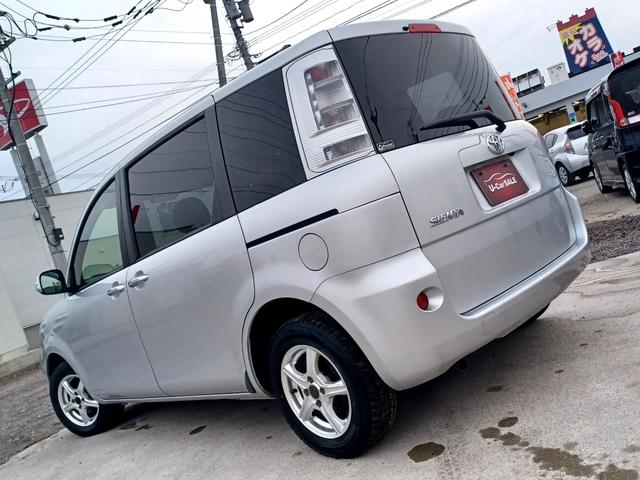 シエンタ ＤＩＣＥ－Ｇ　４ＷＤ／７人乗り３列シート／ナビ／ＴＶ／Ｂカメラ／Ｂｌｕｅｔｏｏｔｈ／ＨＩＤライト／左電動両側スライドドア／タイミングチェーン／キーレス／ＥＴＣ／後期モデル／法定点検整備付（8枚目）