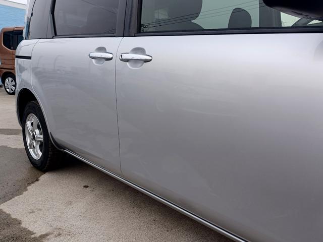 シエンタ ＤＩＣＥ－Ｇ　４ＷＤ／７人乗り３列シート／ナビ／ＴＶ／Ｂカメラ／Ｂｌｕｅｔｏｏｔｈ／ＨＩＤライト／左電動両側スライドドア／タイミングチェーン／キーレス／ＥＴＣ／後期モデル／法定点検整備付（20枚目）