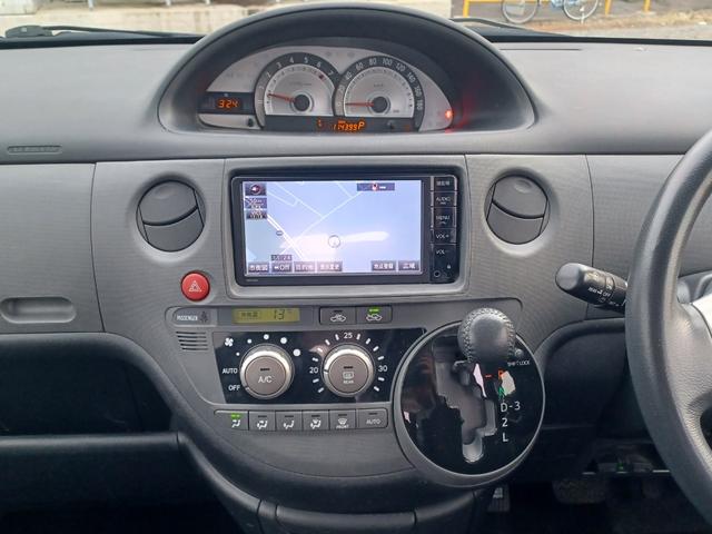 シエンタ ＤＩＣＥ－Ｇ　４ＷＤ／７人乗り３列シート／ナビ／ＴＶ／Ｂカメラ／Ｂｌｕｅｔｏｏｔｈ／ＨＩＤライト／左電動両側スライドドア／タイミングチェーン／キーレス／ＥＴＣ／後期モデル／法定点検整備付（32枚目）