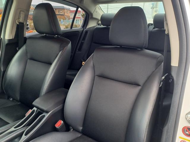 グレイス ハイブリッドＥＸ　４ＷＤ／純正ナビ／ＴＶ／Ｂｌｕｅｔｏｏｔｈ／バックカメラ／衝突被害軽減ブレーキ／ＬＥＤライト／クルーズコントロール／パドルシフト／シートヒーター／サイドエアバッグ／横滑り防止装置／法定点検整備付（33枚目）