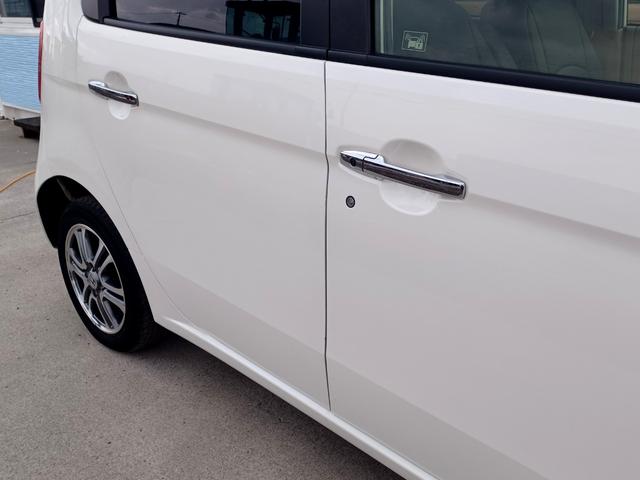 Ｎ－ＯＮＥ Ｇ・Ｌパッケージ　４ＷＤ／走行２万キロ台／黒革調シートカバー／ＨＩＤライト／オートライト／横滑り防止装置／アイドリングストップ／プッシュスタート／スマートキー／サイドエアバッグ／ＵＳＢ／法定点検整備付（18枚目）