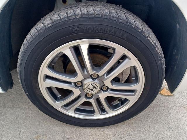 Ｎ－ＯＮＥ Ｇ・Ｌパッケージ　４ＷＤ／走行２万キロ台／黒革調シートカバー／ＨＩＤライト／オートライト／横滑り防止装置／アイドリングストップ／プッシュスタート／スマートキー／サイドエアバッグ／ＵＳＢ／法定点検整備付（36枚目）