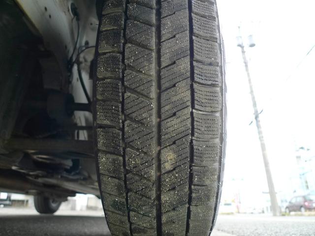 パッソ X クツロギ 純正ナビ/バックカメラ/フルセグTV/ベンチシート/キーフリーシステム/ウインドシールドデアイサー/前後ドライブレコーダー/6:4分割可倒リヤシート/寒冷地仕様(47枚目)