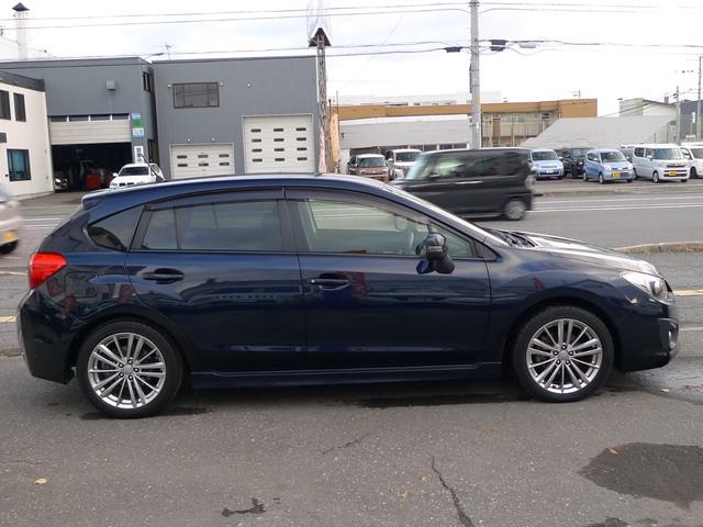 インプレッサスポーツ 2.0i-Sアイサイト アイサイト/スマートキー/パナソニック製ナビ/バックカメラ/フルセグTV/パワーシート/パドルシフト/ETC/クルーズコントロール/マルチファンクションディスプレイ(4枚目)