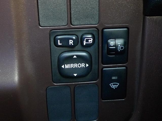 パッソ Ｘ　クツロギ　純正ナビ／ワンセグＴＶ／ベンチシート／キーフリーシステム／フロントウインドデアイサー／エンジンスターター／ＥＴＣ／寒冷地仕様（14枚目）