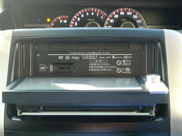 ノア Ｓｉ　レイッシュ　純正ナビ／バックカメラ／スマートキー／後席フリップダウンモニター／ブルーレイプレーヤー／ディスチャージヘッドランプ／１８インチ社外アルミ／寒冷地仕様／ＥＴＣ（17枚目）