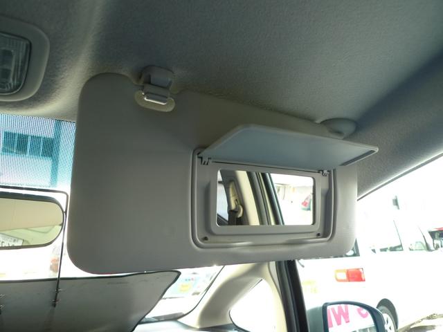 フィットハイブリッド Ｆパッケージ　純正ナビ／バックカメラ／ヒーテッドドアミラー／フロントドア撥水ガラス／熱線入りフロントウインドウ／オートリトラミラー／プラズマクラスター搭載フルオートエアコン（32枚目）