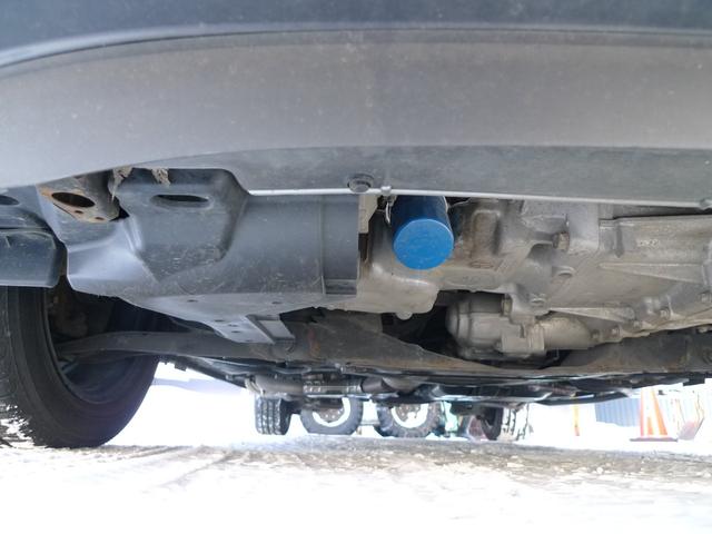 フィットハイブリッド Ｆパッケージ　純正ナビ／バックカメラ／ヒーテッドドアミラー／フロントドア撥水ガラス／熱線入りフロントウインドウ／オートリトラミラー／プラズマクラスター搭載フルオートエアコン（53枚目）