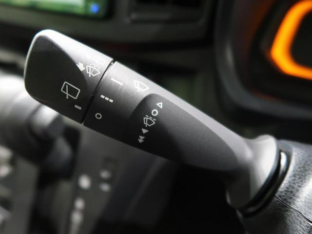 B SAIII 4WD 衝突被害軽減システム 禁煙車 SDナビゲーション バックカメラ ワンセグTV Bluetooth再生 クリアランスソナー オートマチックハイビーム 横滑り防止機能 アイドリングストップ(28枚目)