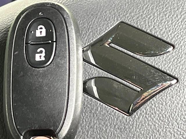G 4WD 禁煙車 シートヒーター 両側スライドドア スマートキー オートエアコン CDプレイヤー 盗難防止装置 プライバシーガラス アイドリングストップ 電動格納ミラー(4枚目)