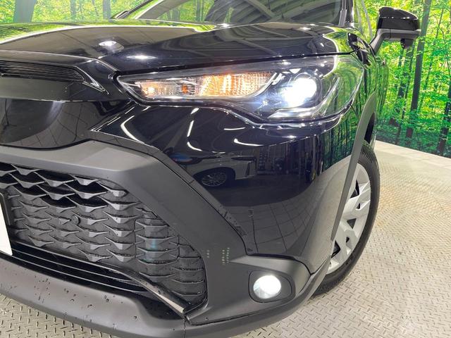 カローラクロス ハイブリッド　Ｇ　純正８インチナビ　バックカメラ　寒冷地仕様　レーダークルーズ　禁煙車　コーナーセンサー　スマートキー　ＬＥＤヘッド　ＥＴＣ　オートハイビーム　車線逸脱警報　オートライト　オートエアコン（13枚目）