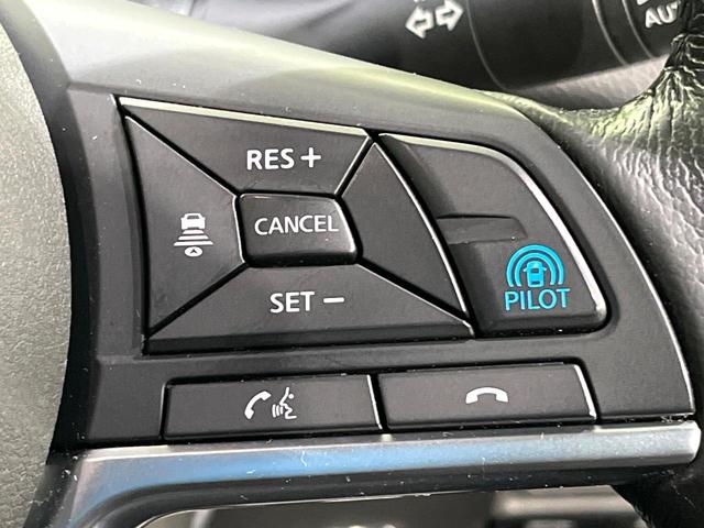 エクストレイル ２０Ｘ　ハイブリッド　全周囲カメラ　純正ナビ　衝突被害軽減　プロパイロット　デジタルインナーミラー　前後席シートヒーター　電動リアゲート　ルーフレール　コーナーセンサー　ＬＥＤヘッド　Ｂｌｕｅｔｏｏｔｈ（5枚目）